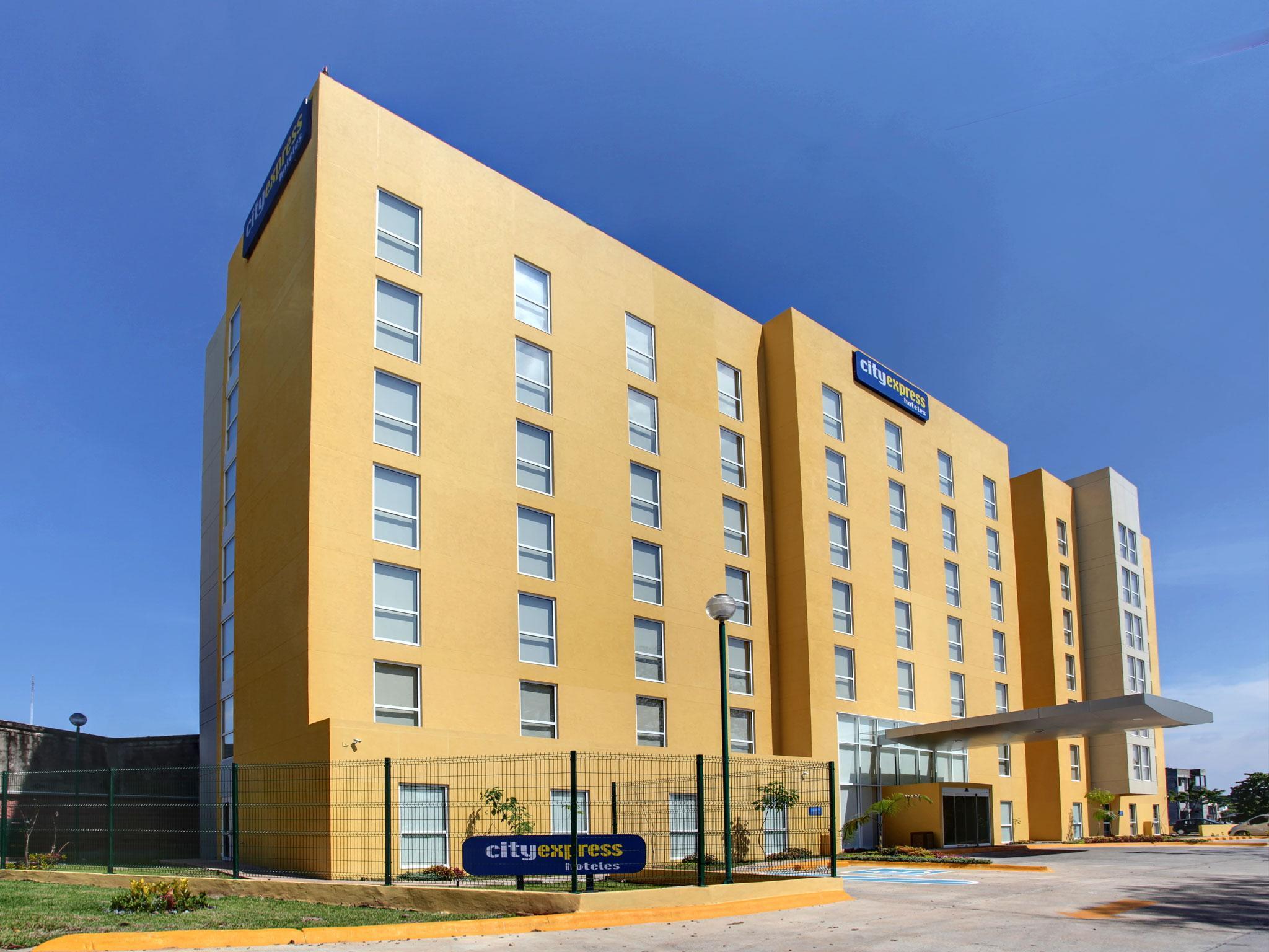 City Express Junior By Marriott Villahermosa Ngoại thất bức ảnh