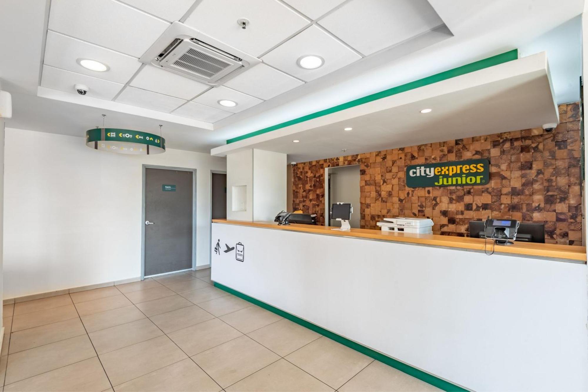 City Express Junior By Marriott Villahermosa Ngoại thất bức ảnh
